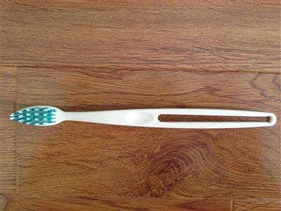 Bàn chải (Tooth brush)